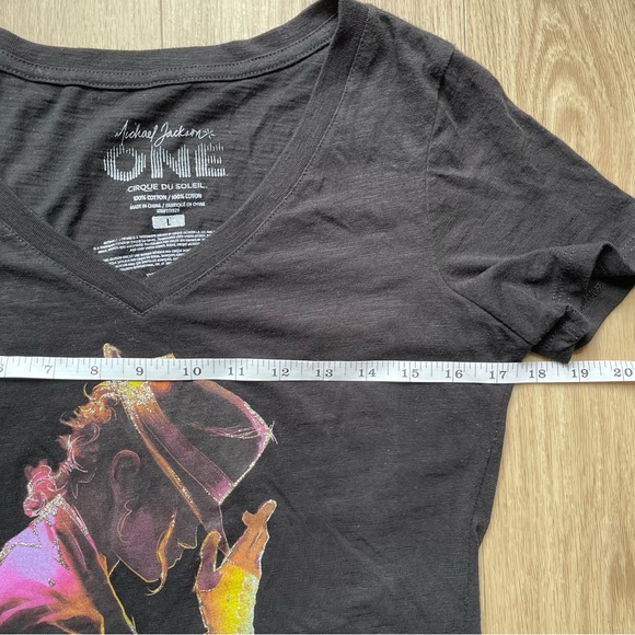 Michael Jackson Cirque Du Soleil women’s black t shirt, size large - Picture 3 of 6